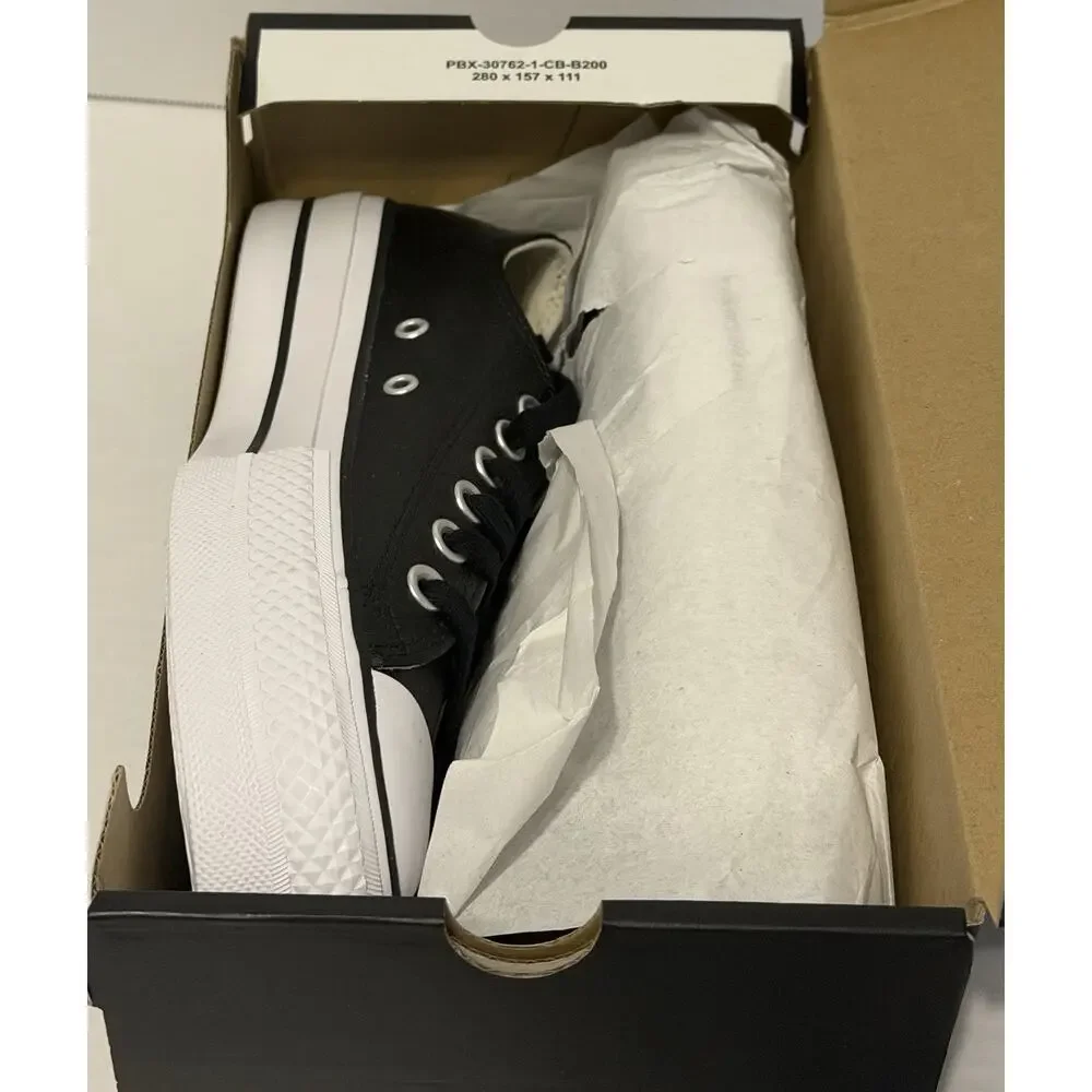 NEW in Box Converse CTAS Lift OX Leather Low Women Size 7 Black White 561681C